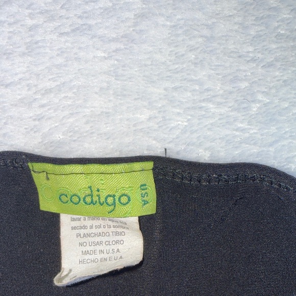 Vintage Elegant Black Halter Dress with Rhinestone Details - Picture 3 of 4